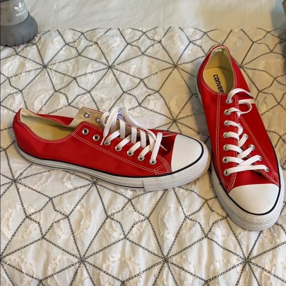 Men’s converse